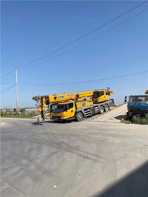 彭水吊车作业时，可能会产生哪些额外收费项目？